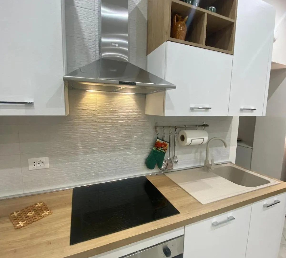La Dimora Di Ted Apartman Szirakúza 0*,
